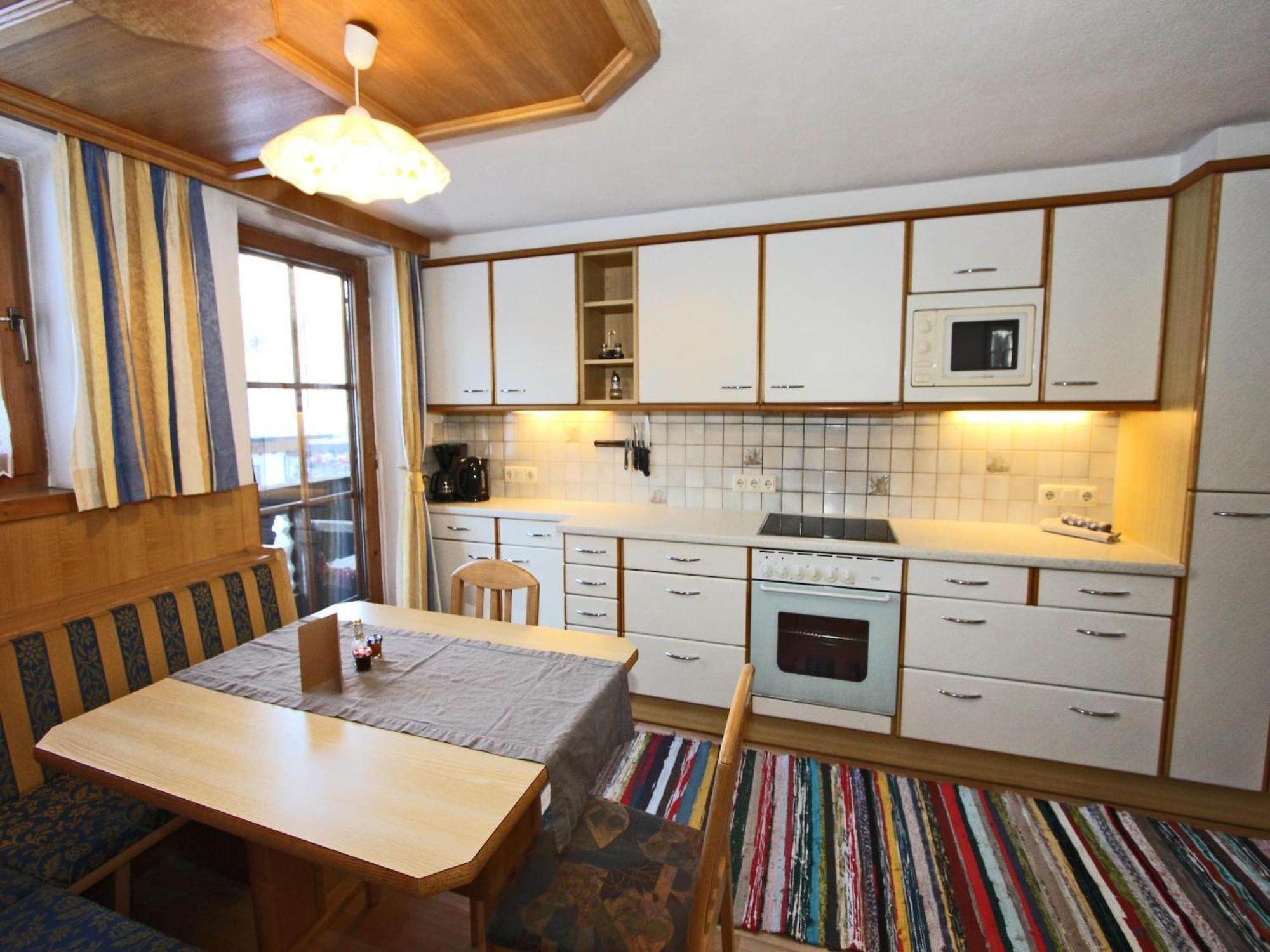 Beautiful Flat In Kaltenbach Near The Ski Area Екстериор снимка