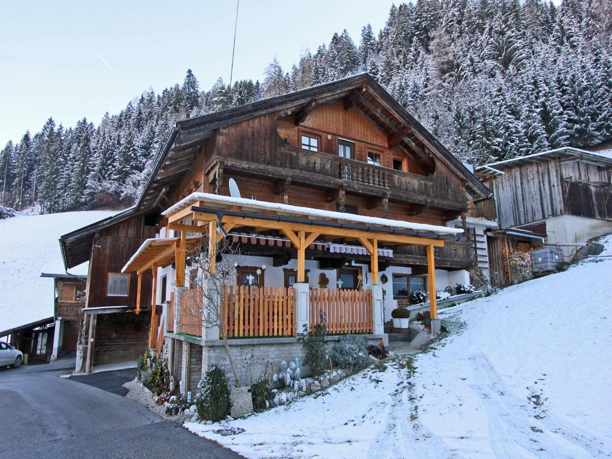 Beautiful Flat In Kaltenbach Near The Ski Area Екстериор снимка
