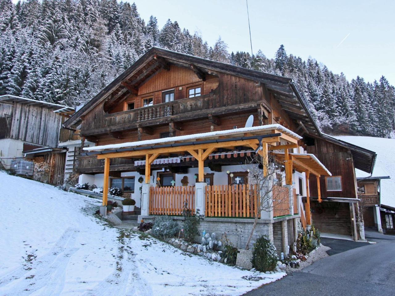 Beautiful Flat In Kaltenbach Near The Ski Area Екстериор снимка